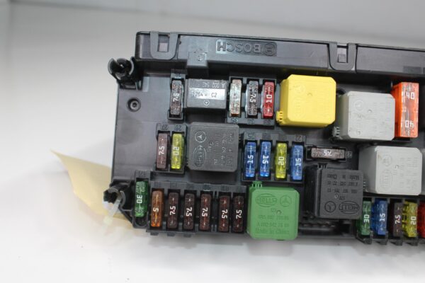 Mercedes Benz W212 E63 AMG Front SAM Module Control Unit A2319001507, A2129006012
