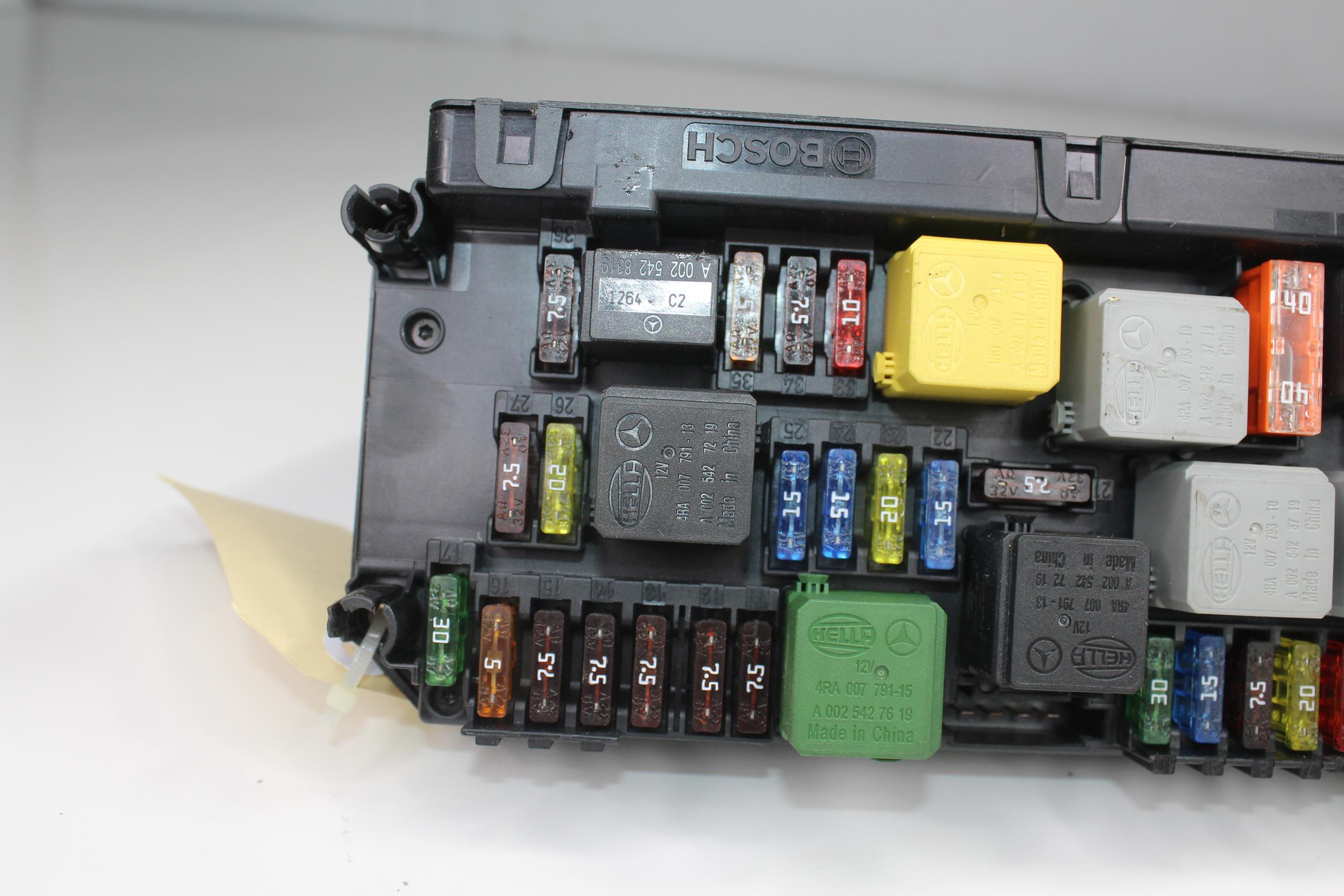 Mercedes Benz W212 E63 AMG Front SAM Module Control Unit A2319001507, A2129006012 - Image 12