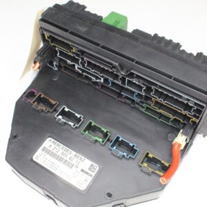 Mercedes Benz W212 E63 AMG Front SAM Module Control Unit A2319001507, A2129006012 - Image 3