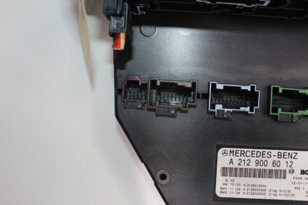 Mercedes Benz W212 E63 AMG Front SAM Module Control Unit A2319001507, A2129006012