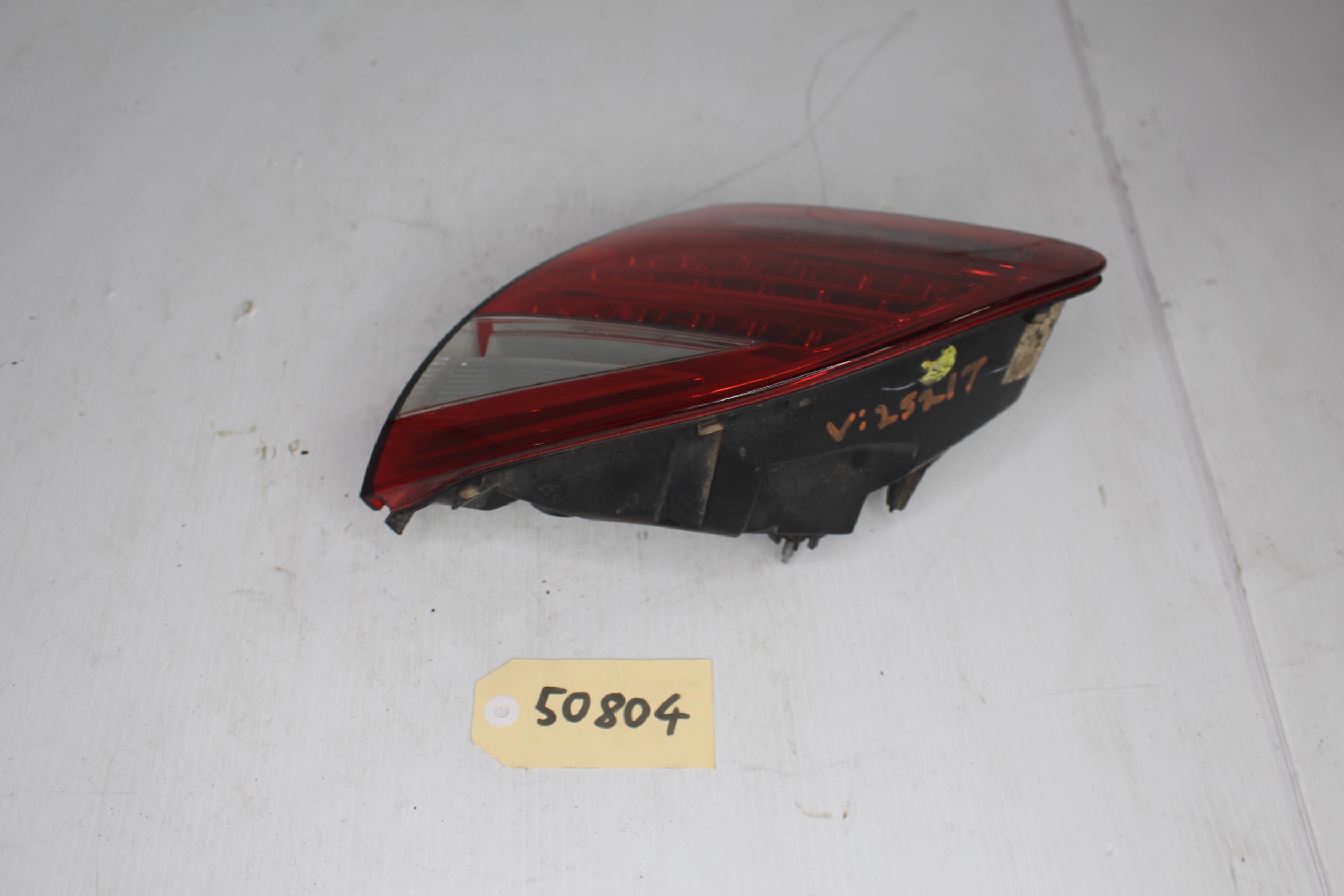 Porsche 92A 958 Cayenne Rear Right RH Inner Tail Light Lamp 95863109401, 7P5945094K - Image 3
