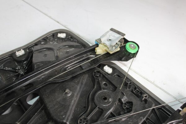 Porsche 92A 958 Cayenne LHR Left Rear Window Regulator 95853346101, 7P5839755B