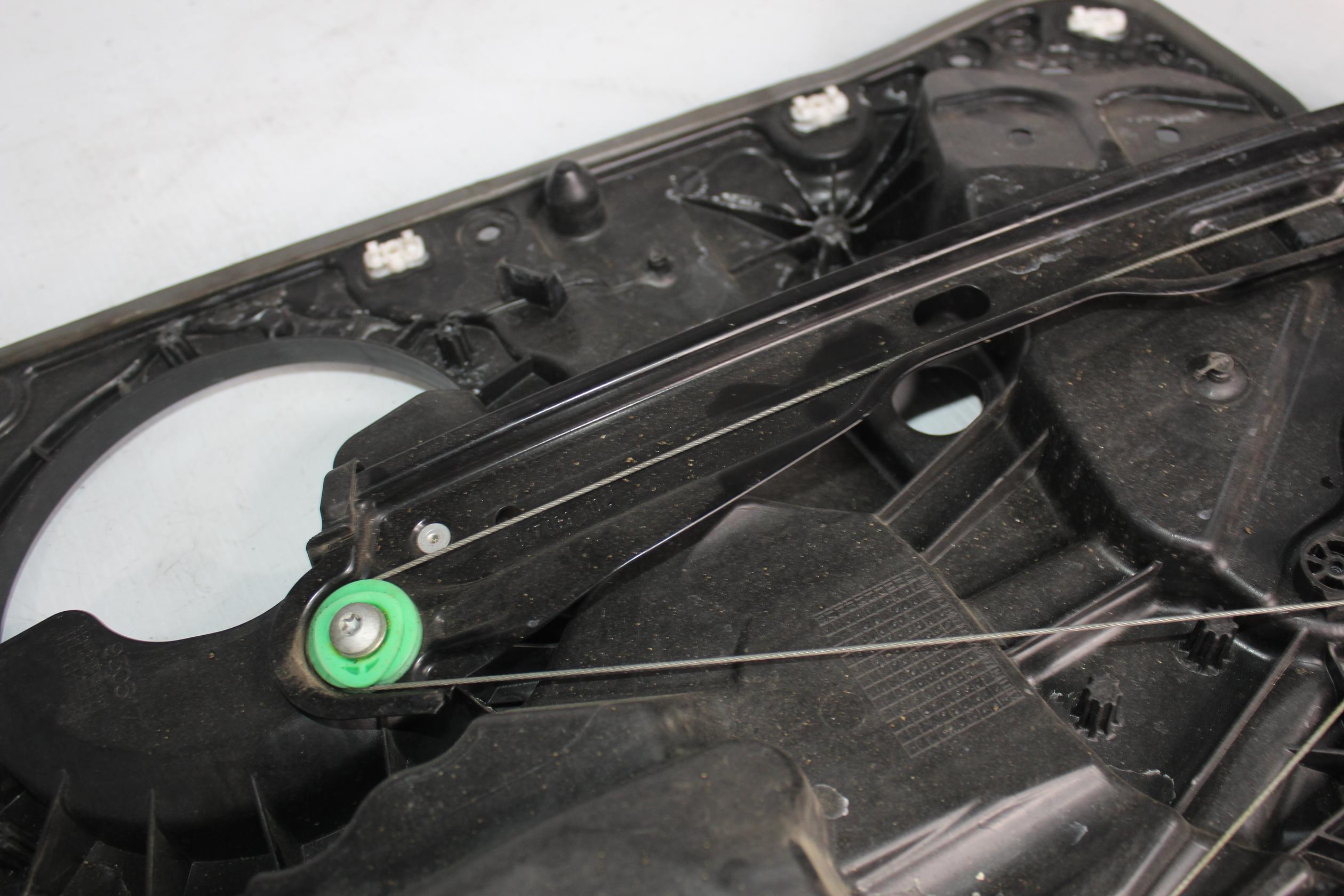 Porsche 92A 958 Cayenne LHR Left Rear Window Regulator 95853346101, 7P5839755B - Image 13