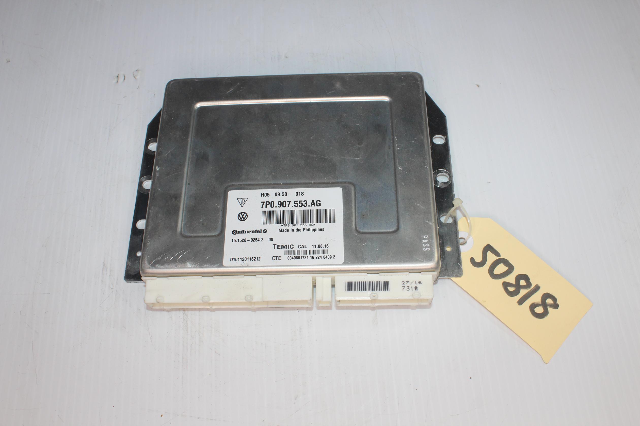 Porsche 92A 958 Cayenne Air Suspension Control Unit Module 95861830600, 7P0907553AG - Image 1
