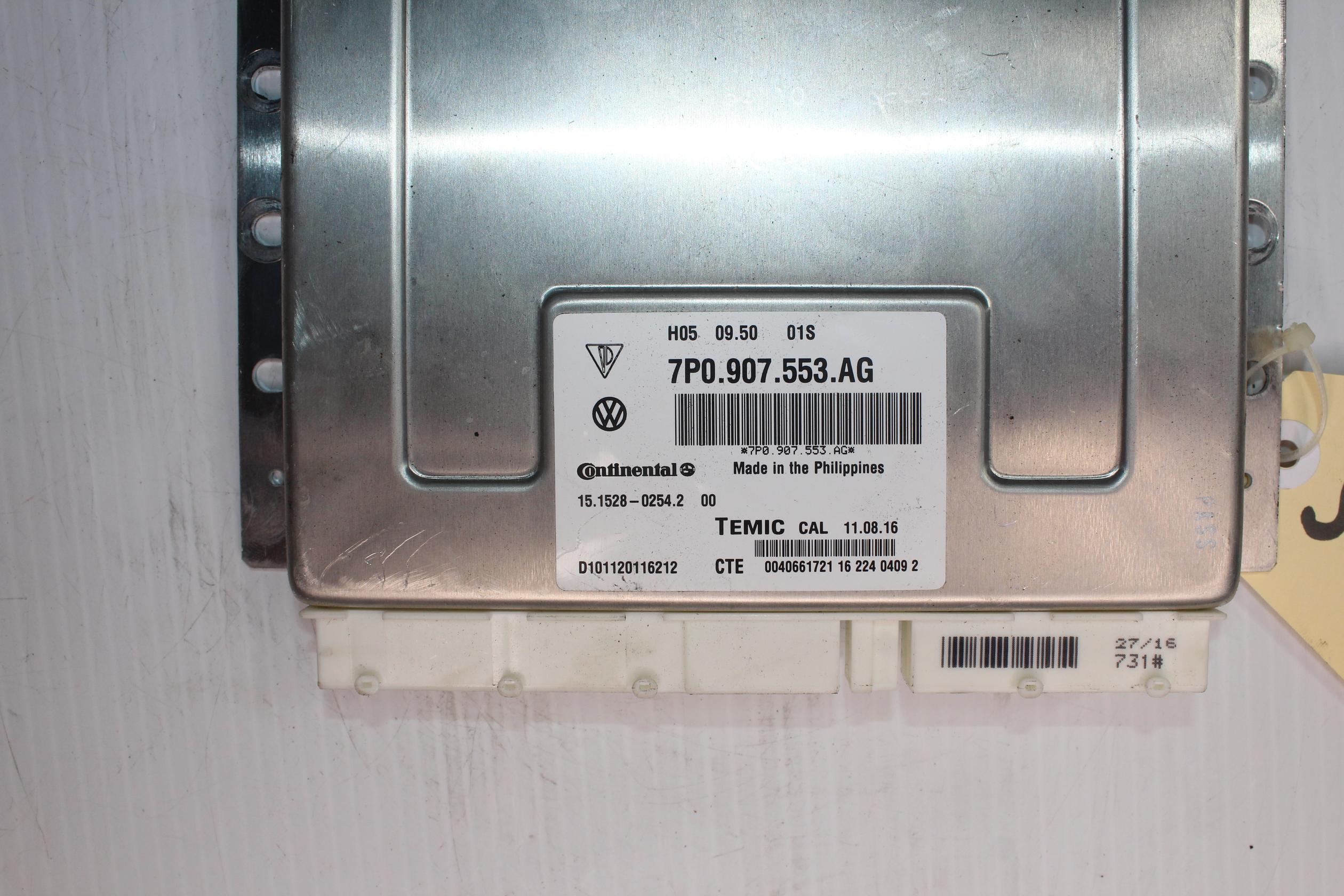 Porsche 92A 958 Cayenne Air Suspension Control Unit Module 95861830600, 7P0907553AG - Image 2