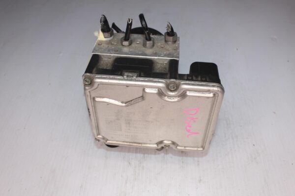 Porsche 95B Macan 3.0L ABS Pump Hydraulic Unit 95B614511D, 95B614511F, 95B614517F