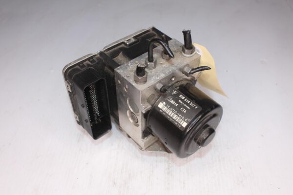 Porsche 95B Macan 3.0L ABS Pump Hydraulic Unit 95B614511D, 95B614511F, 95B614517F