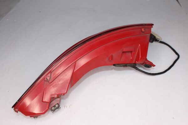 Porsche Macan 95B Rear Right Outer Tail Light Lamp 95B945096D, 95B945096R