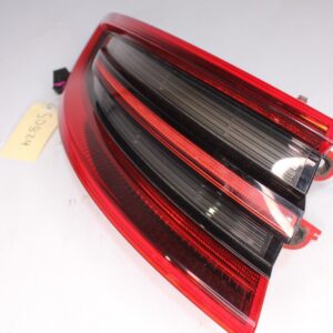 Porsche Macan 95B Rear Left Outer Tail Light Lamp 95B945095D, 95B945095R - Image 3