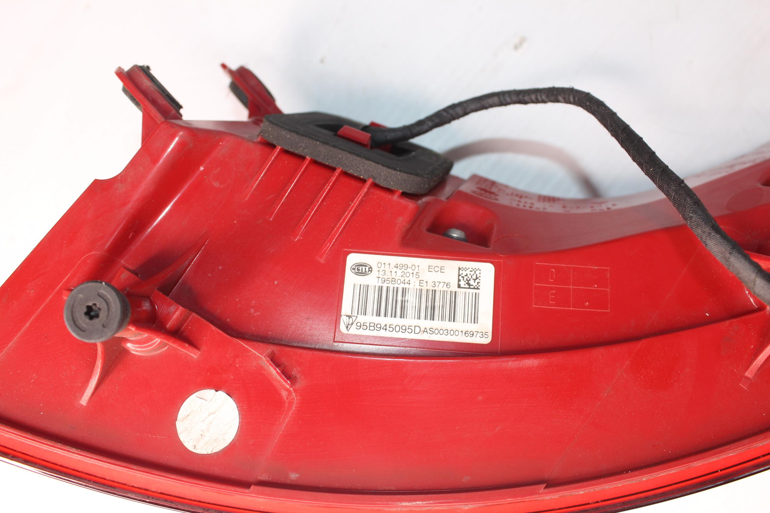 Porsche Macan 95B Rear Left Outer Tail Light Lamp 95B945095D, 95B945095R - Image 8