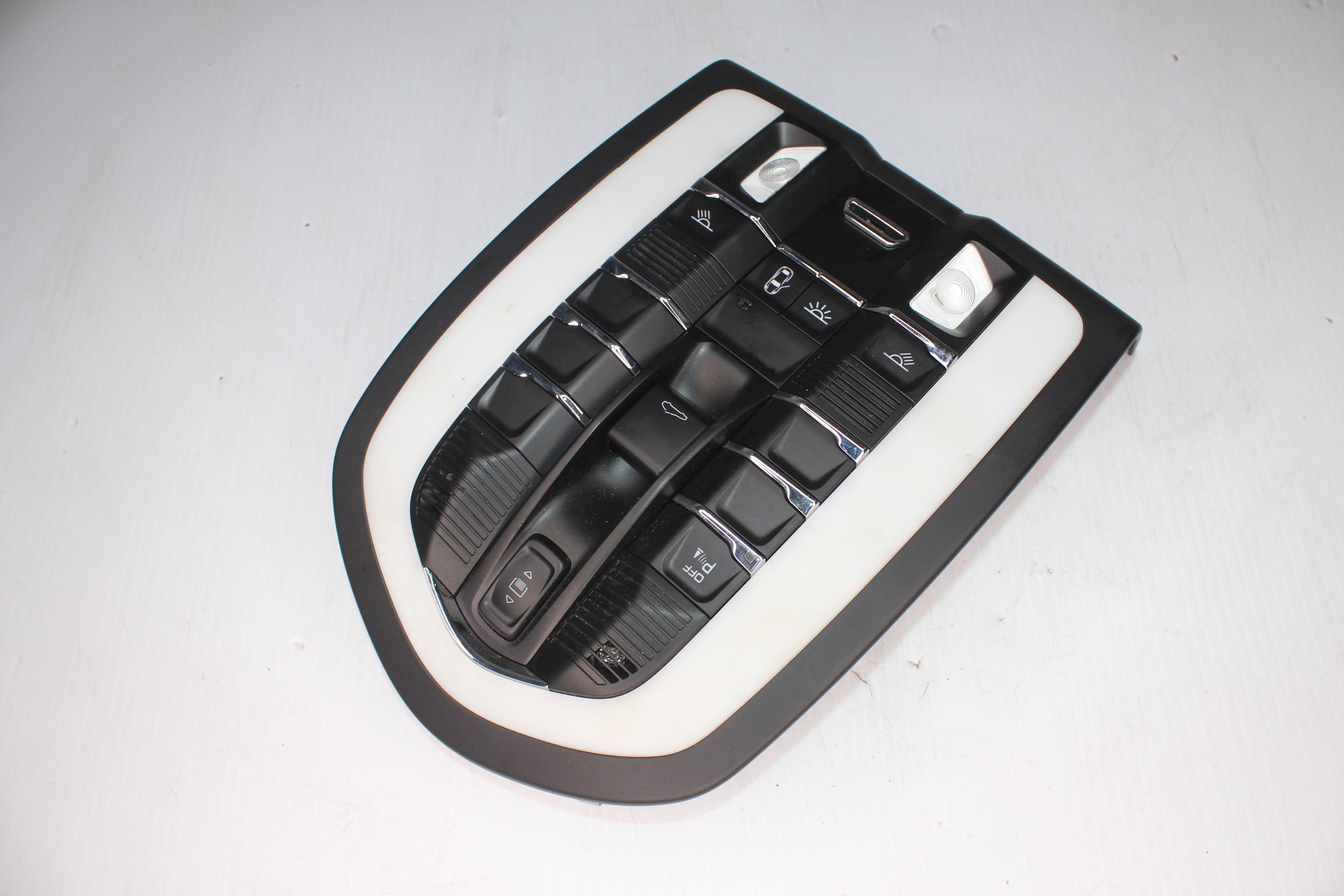Porsche 958 Cayenne Overhead Roof Console Switch 95861394304, 7PP959551GC - Image 2