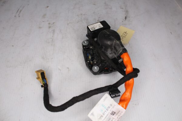 Porsche 92A 958.2 Cayenne Hybrid Charging Port Socket 95861167640, 7P5971676G