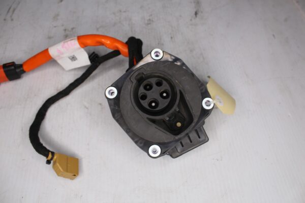 Porsche 92A 958.2 Cayenne Hybrid Charging Port Socket 95861167640, 7P5971676G