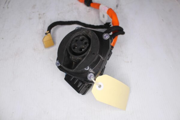 Porsche 92A 958.2 Cayenne Hybrid Charging Port Socket 95861167640, 7P5971676G