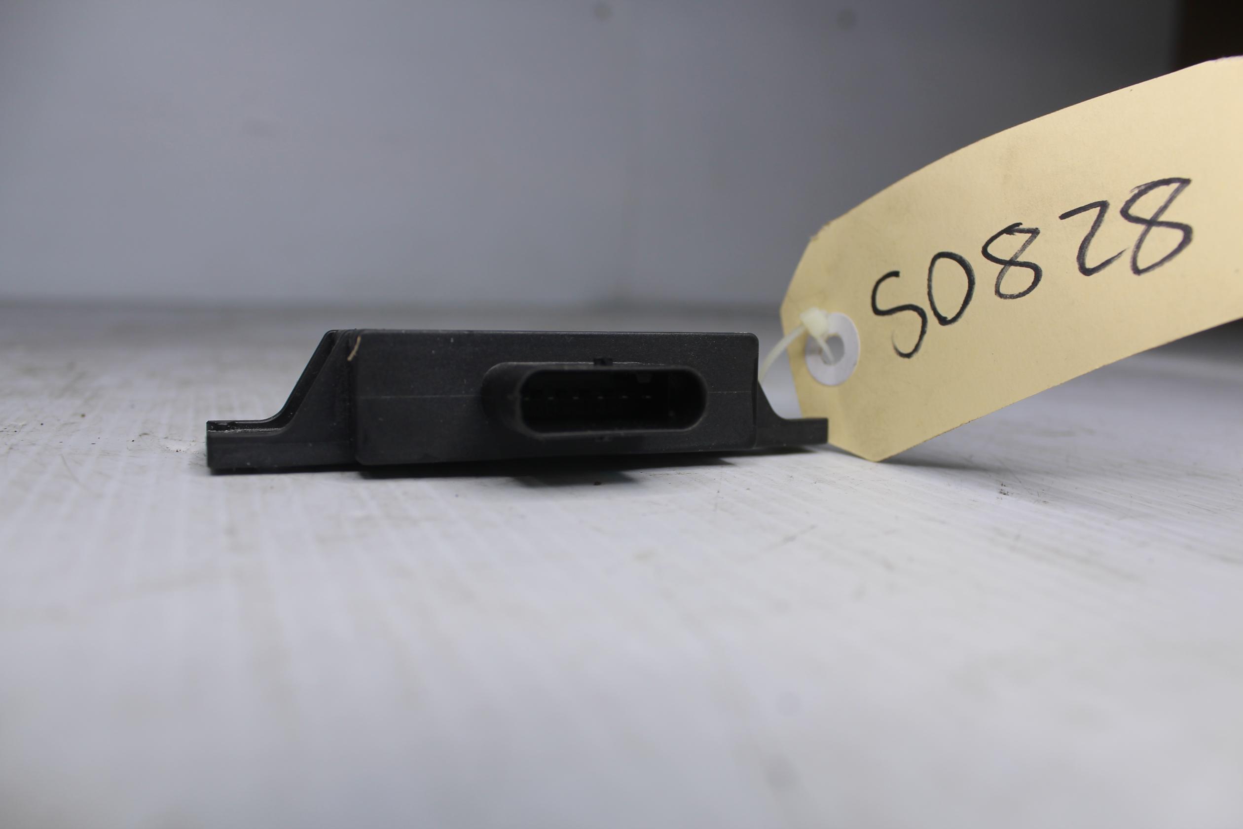 Porsche 92A 958.2 Cayenne Hybrid Engine Sound Control Unit 95890715900, 7P5907159C - Image 10
