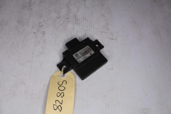Porsche 92A 958.2 Cayenne Hybrid Engine Sound Control Unit 95890715900, 7P5907159C