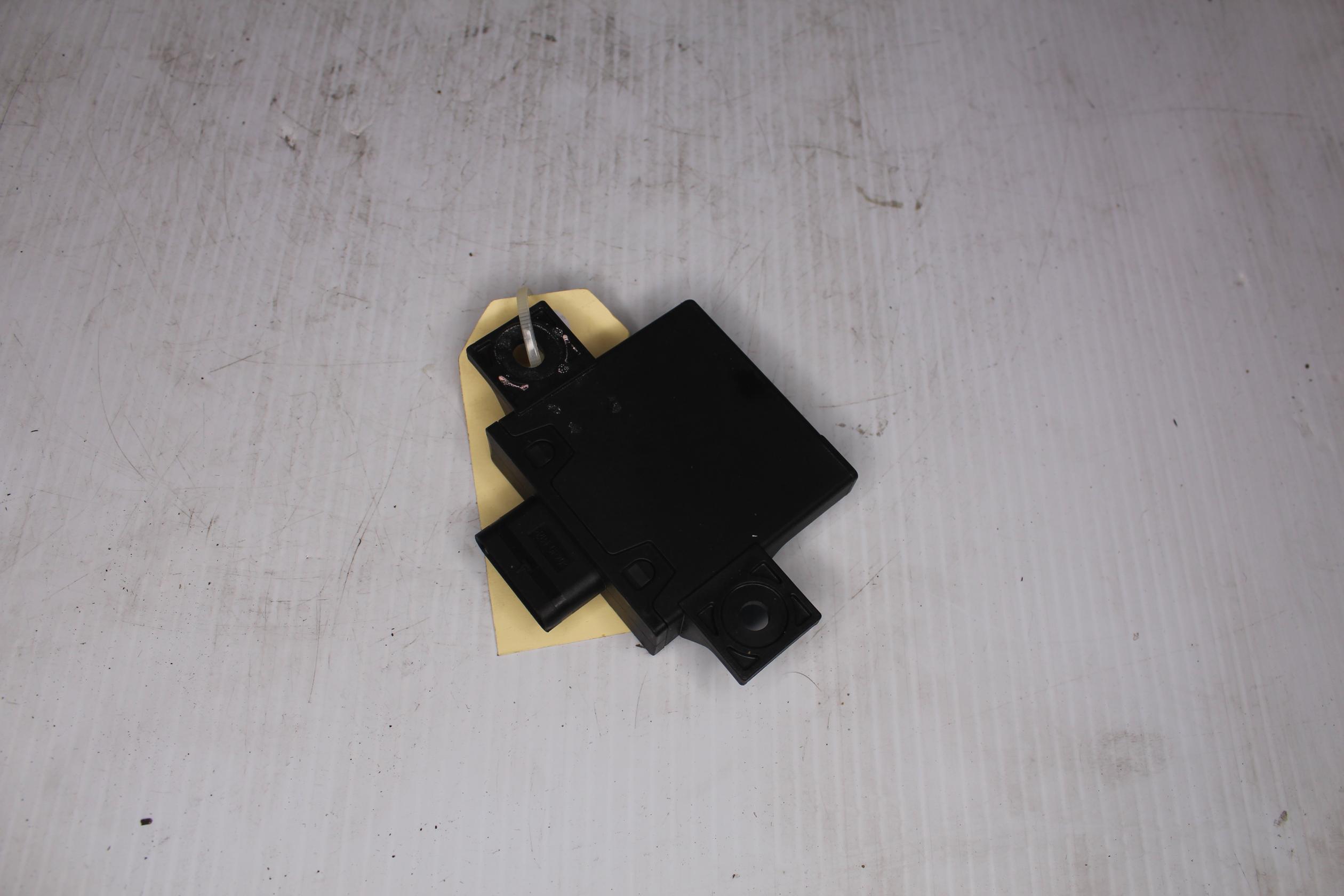 Porsche 92A 958.2 Cayenne Hybrid Engine Sound Control Unit 95890715900, 7P5907159C - Image 8