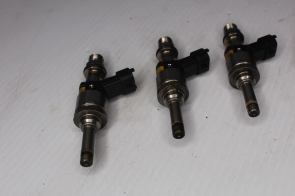 Porsche 957 Cayenne Turbo 4.5L Injectors FULL SET 94860523101, 94860523102