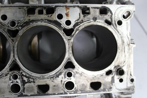 Porsche 957 Cayenne Turbo 4.5L Engine Block Bare 94810100110, 94810100113