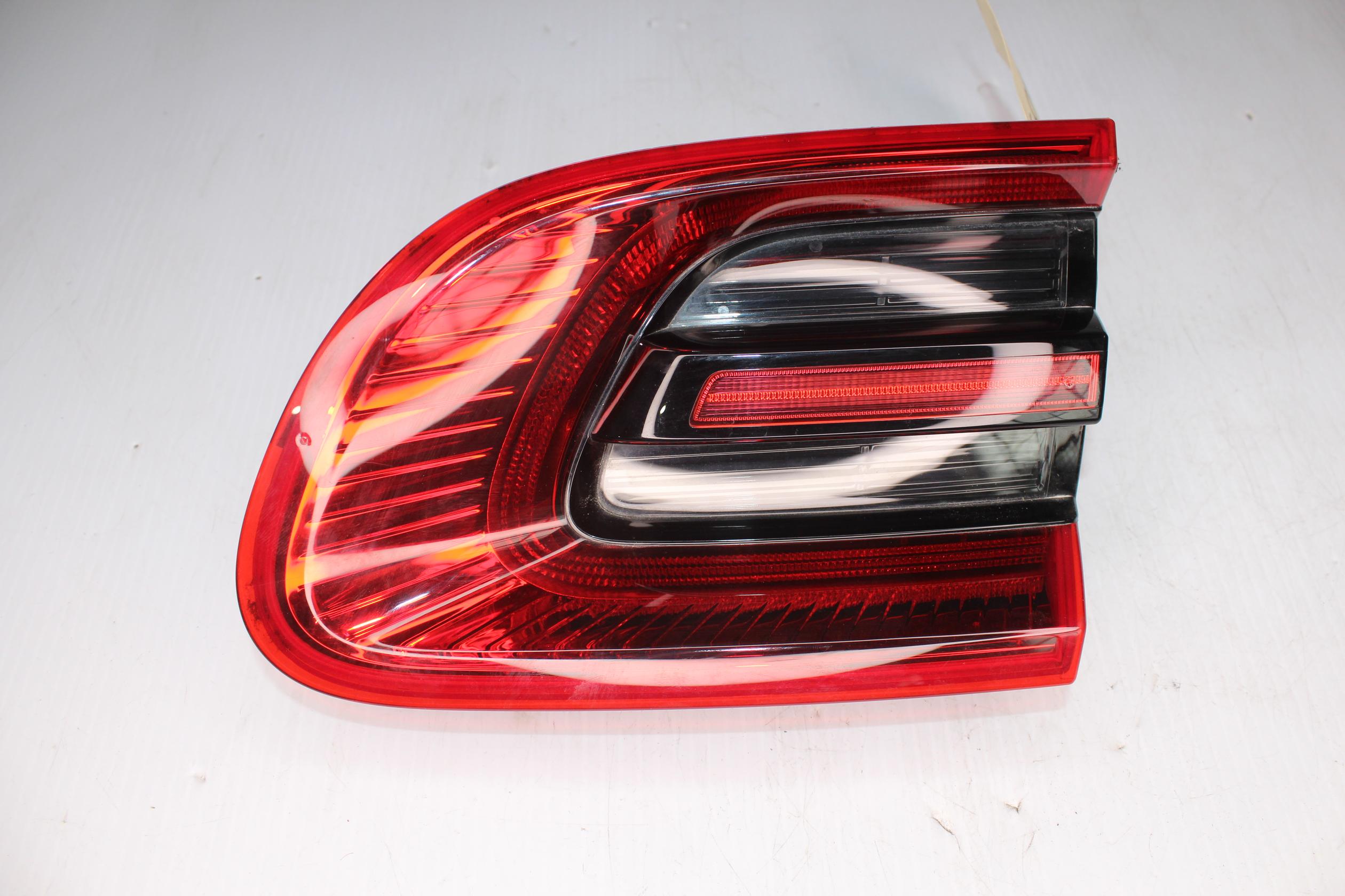 Porsche 95B Macan Rear Right Inner Tail Light 95B945094, 95B945094F, 95B945094AD - Image 2