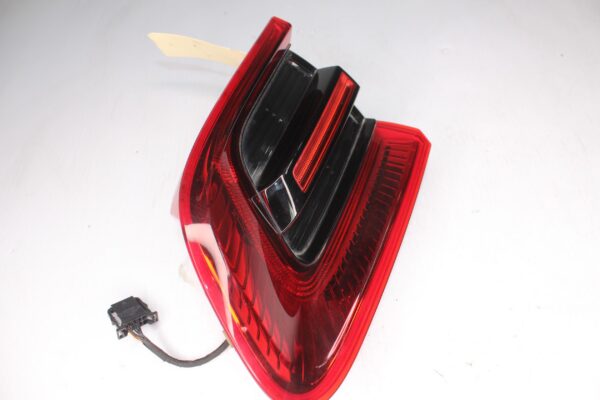 Porsche 95B Macan Rear Right Inner Tail Light 95B945094, 95B945094F, 95B945094AD