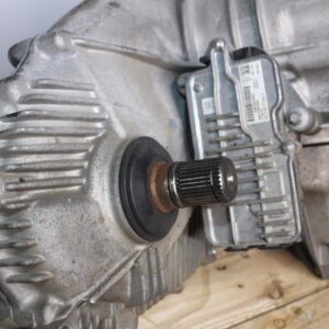Porsche 92A 958 Cayenne GTS 4.8L Transfer Case Box 95834101001, 958341042D - Image 2