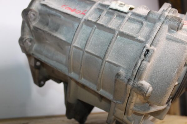 Porsche 92A 958 Cayenne GTS 4.8L Transfer Case Box 95834101001, 958341042D