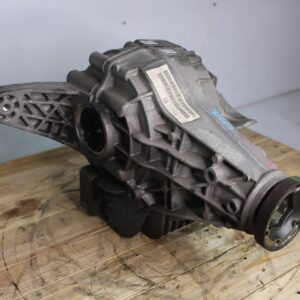 Porsche 95B Macan S GTS Rear Differential Diff 95B525015J, 95B525017C - Image 2