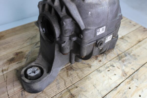 Porsche 958 Cayenne 3.0L Rear Axle Differential MEX 95835001020, 95835001105