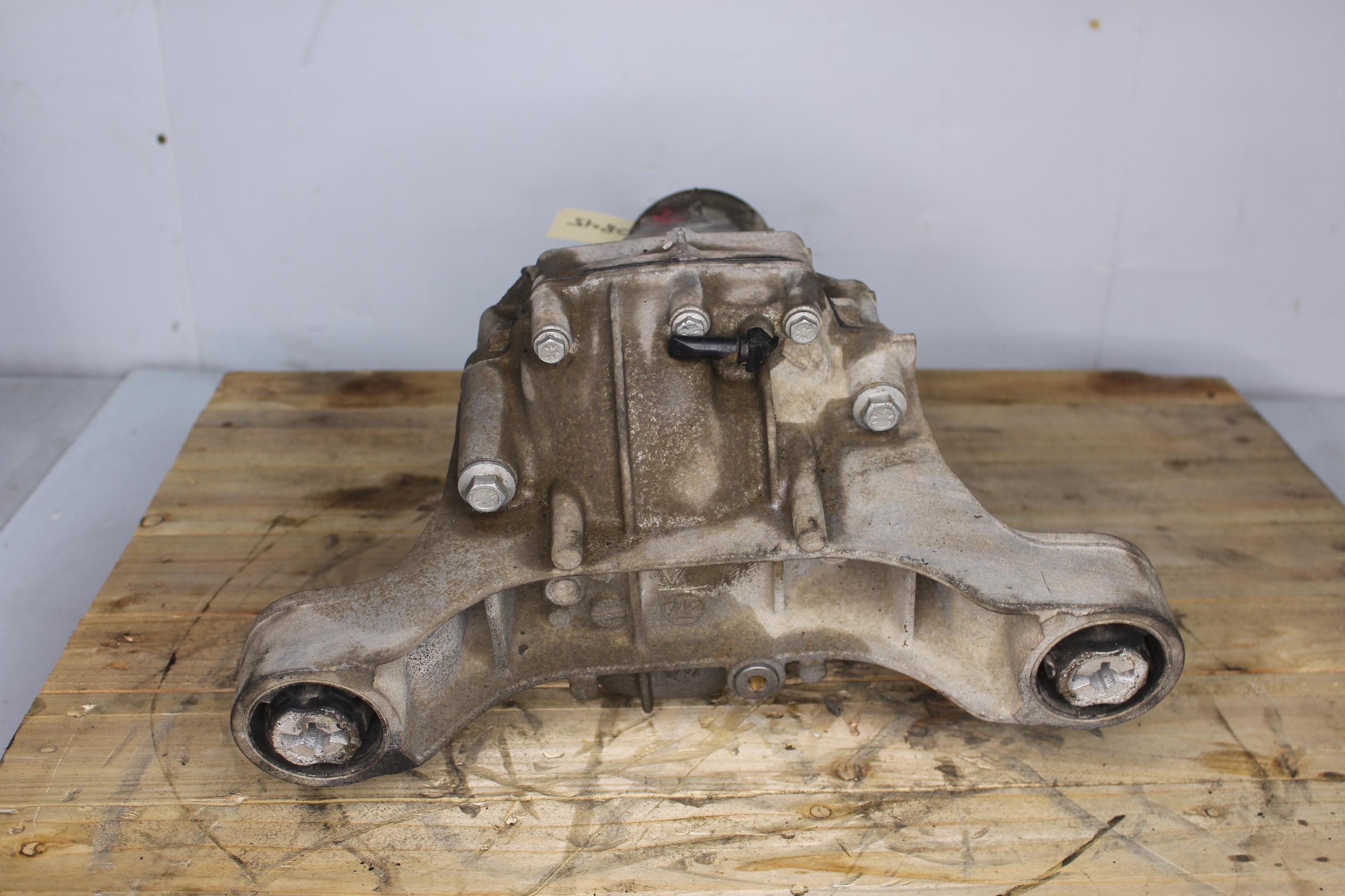 Porsche 958 Cayenne 3.0L Rear Axle Differential MEX 95835001020, 95835001105 - Image 3