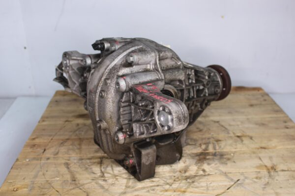 Porsche 95B Macan Turbo 3.6 Rear Axle Differential Diff 95B525015E, 95B525017