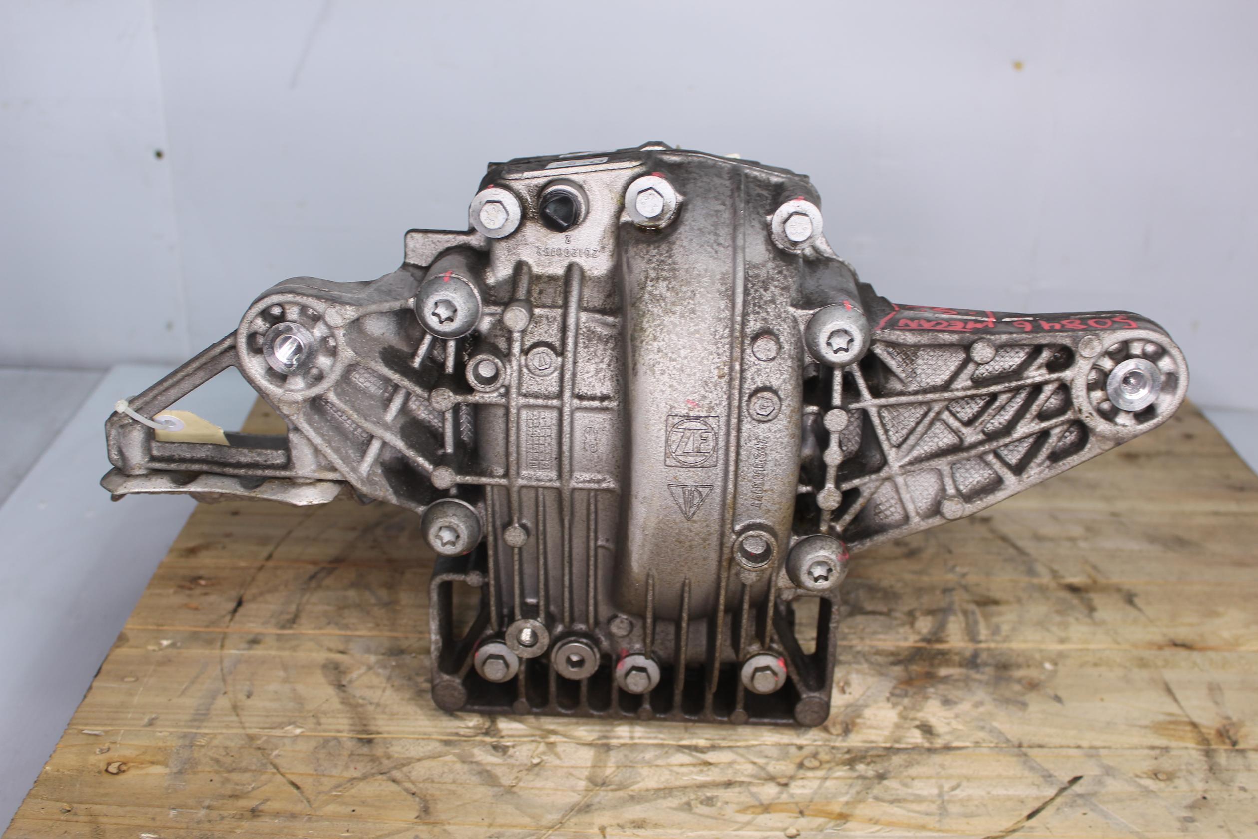 Porsche 95B Macan Turbo 3.6 Rear Axle Differential Diff 95B525015E, 95B525017 - Image 3