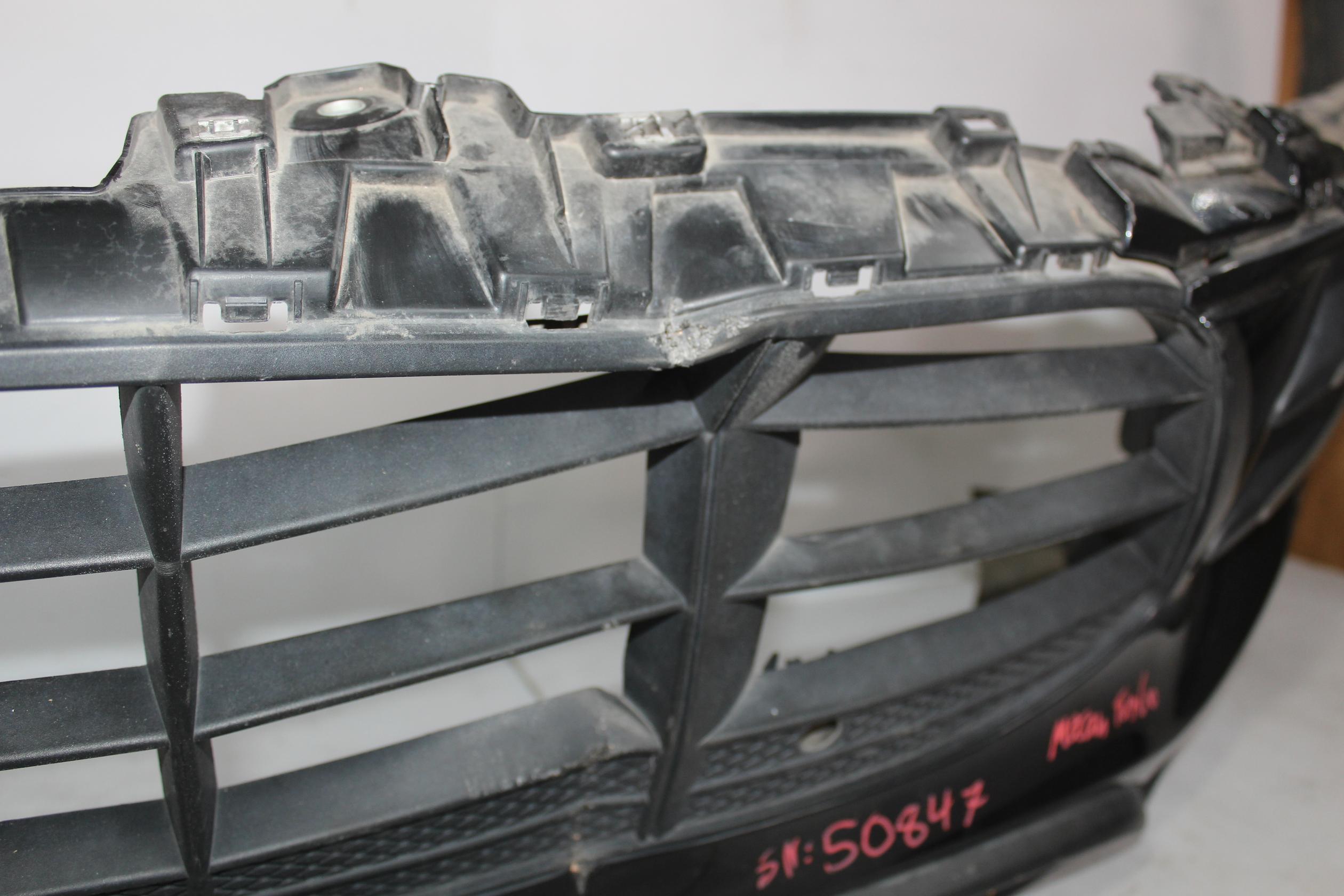 Porsche 95B Macan Turbo Front Bumper Bar - REPAIRS REQUIRED 95B807221E - Image 12