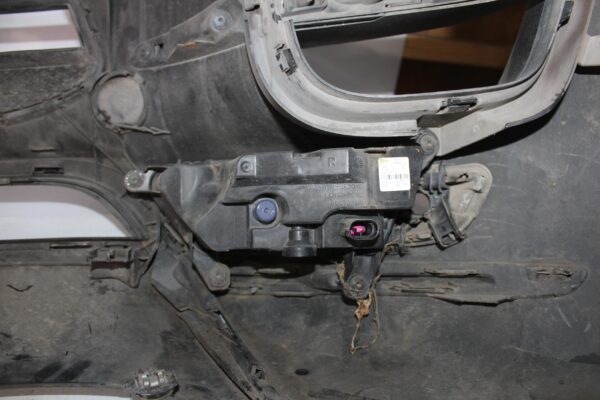 Porsche 95B Macan Turbo Front Bumper Bar - REPAIRS REQUIRED 95B807221E