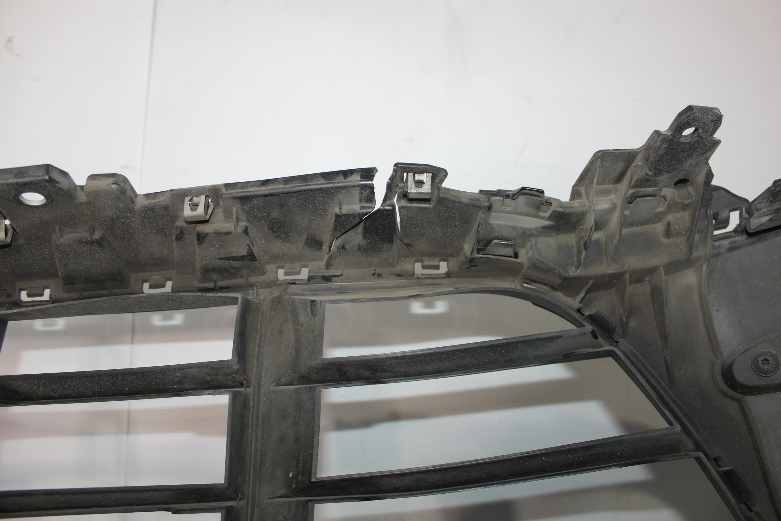 Porsche 95B Macan Turbo Front Bumper Bar - REPAIRS REQUIRED 95B807221E - Image 22