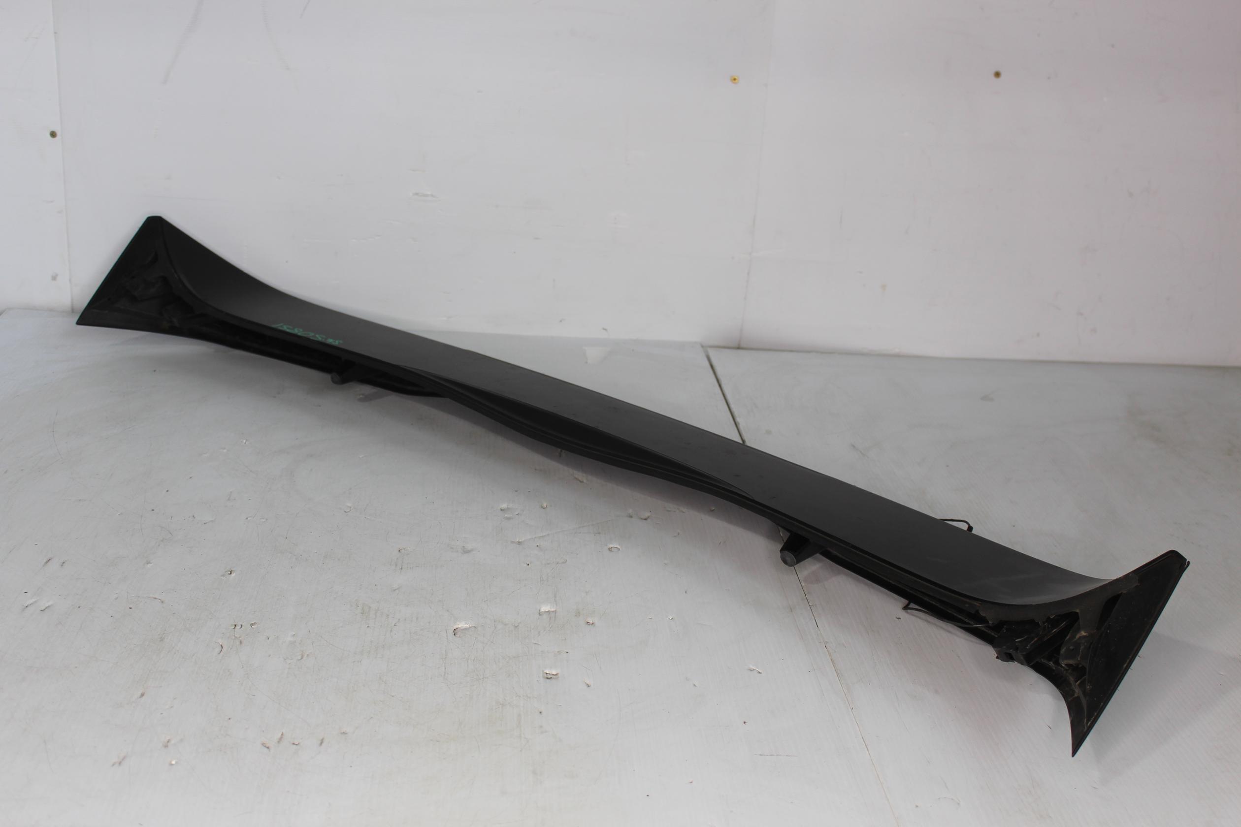 Porsche 92A 958.2 Cayenne Rear Spoiler Wing 95851293920, 7P5827934G - Image 5