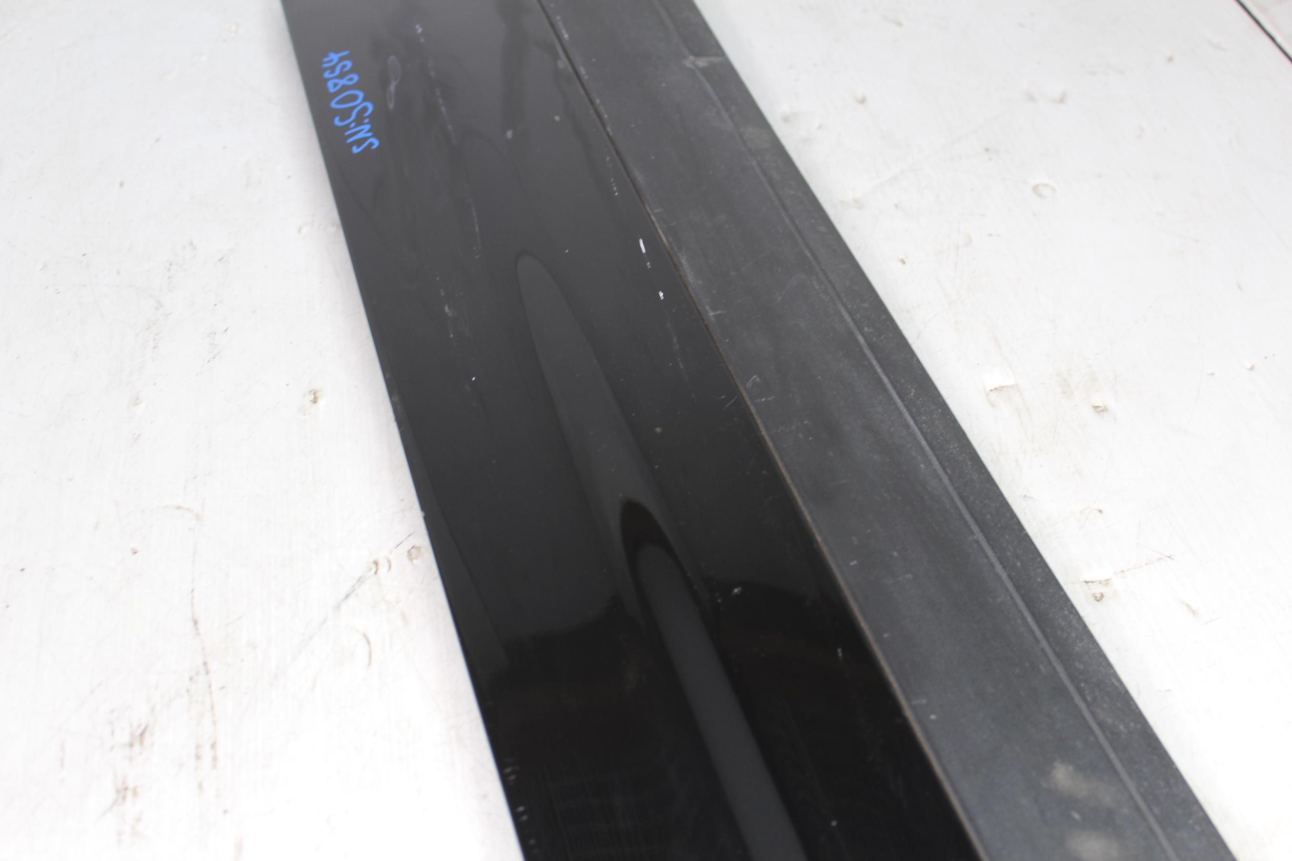 Porsche 958 Cayenne Left Rear Door Trim Mould 95855978900, 7P5839787J - Image 11