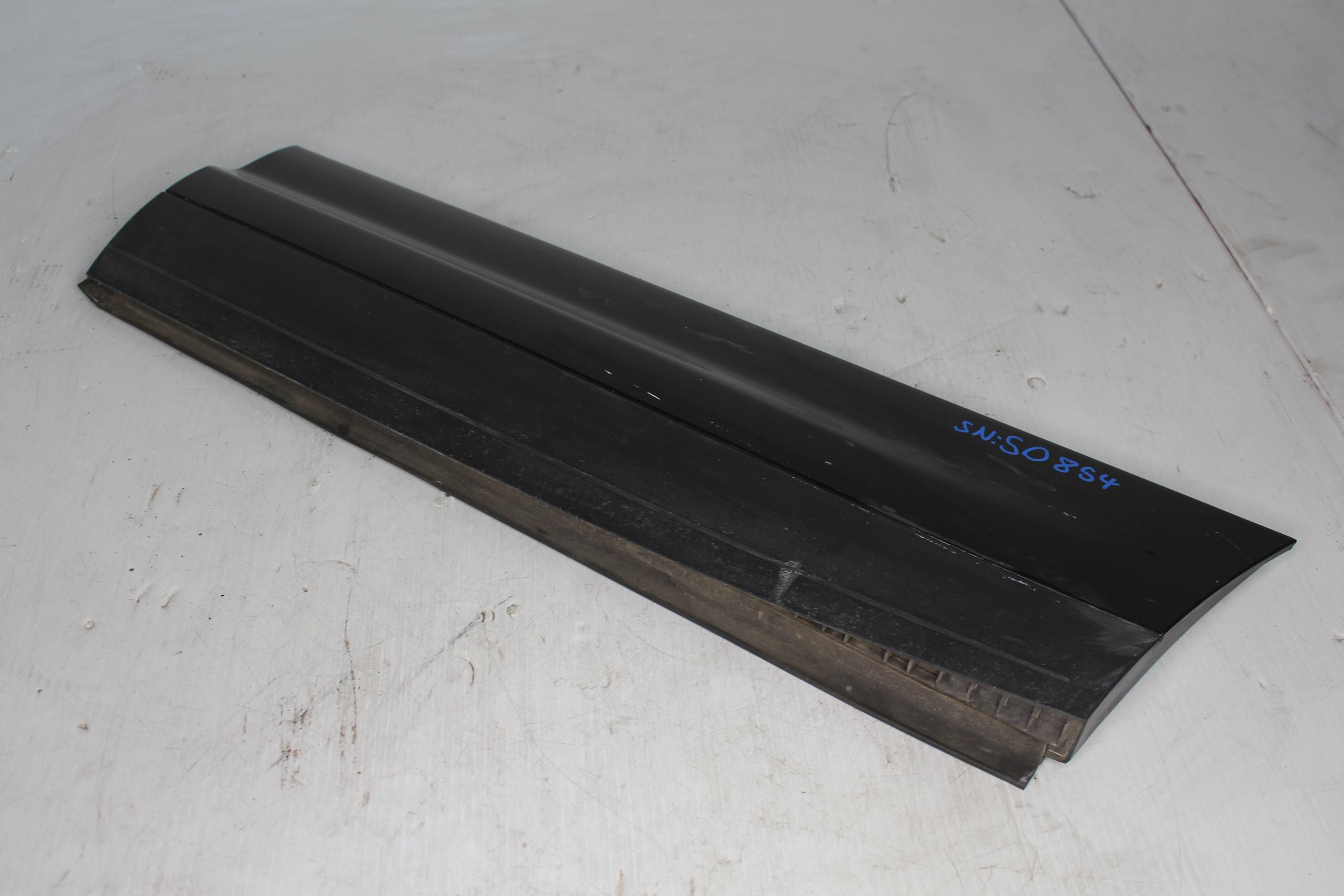 Porsche 958 Cayenne Left Rear Door Trim Mould 95855978900, 7P5839787J - Image 5