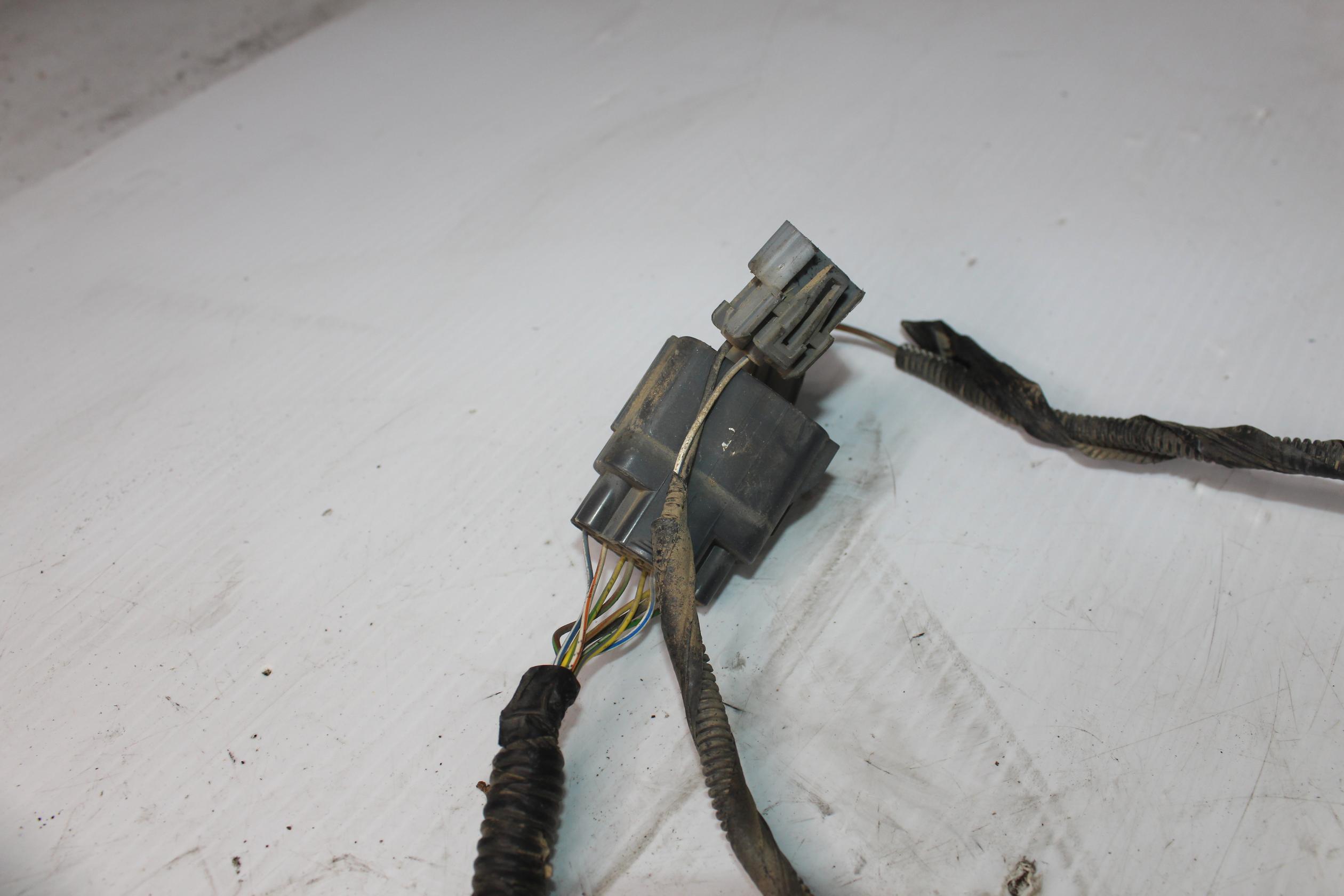 Range Rover Sport L494 Rear Bumper Wiring Harness Sensor Loom LR053996, DK6215B484BD - Image 3