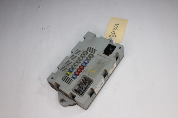 Land Rover Discovery Sport L550 Rear Fuse Box LR041091, CPLA14Q073AA, CPLA-14Q073-AA