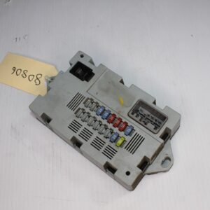 Land Rover Discovery Sport L550 Rear Fuse Box LR041091, CPLA14Q073AA, CPLA-14Q073-AA - Image 3