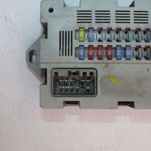 Land Rover Discovery Sport L550 Rear Fuse Box LR041091, CPLA14Q073AA, CPLA-14Q073-AA - Image 5