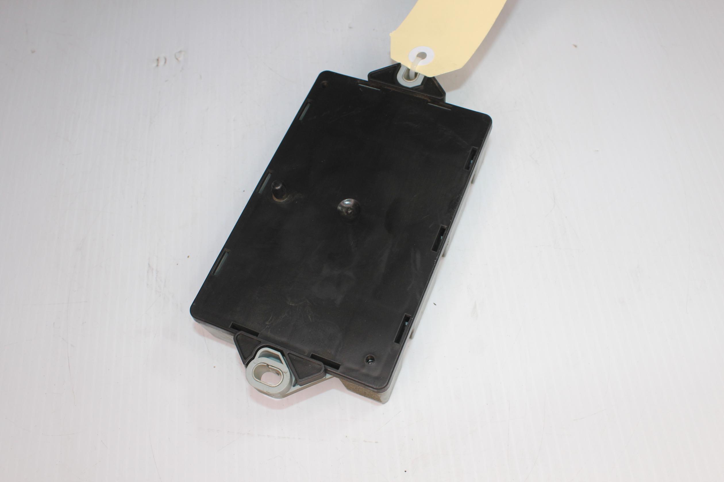 Land Rover Discovery Sport L550 Rear Fuse Box LR041091, CPLA14Q073AA, CPLA-14Q073-AA - Image 8