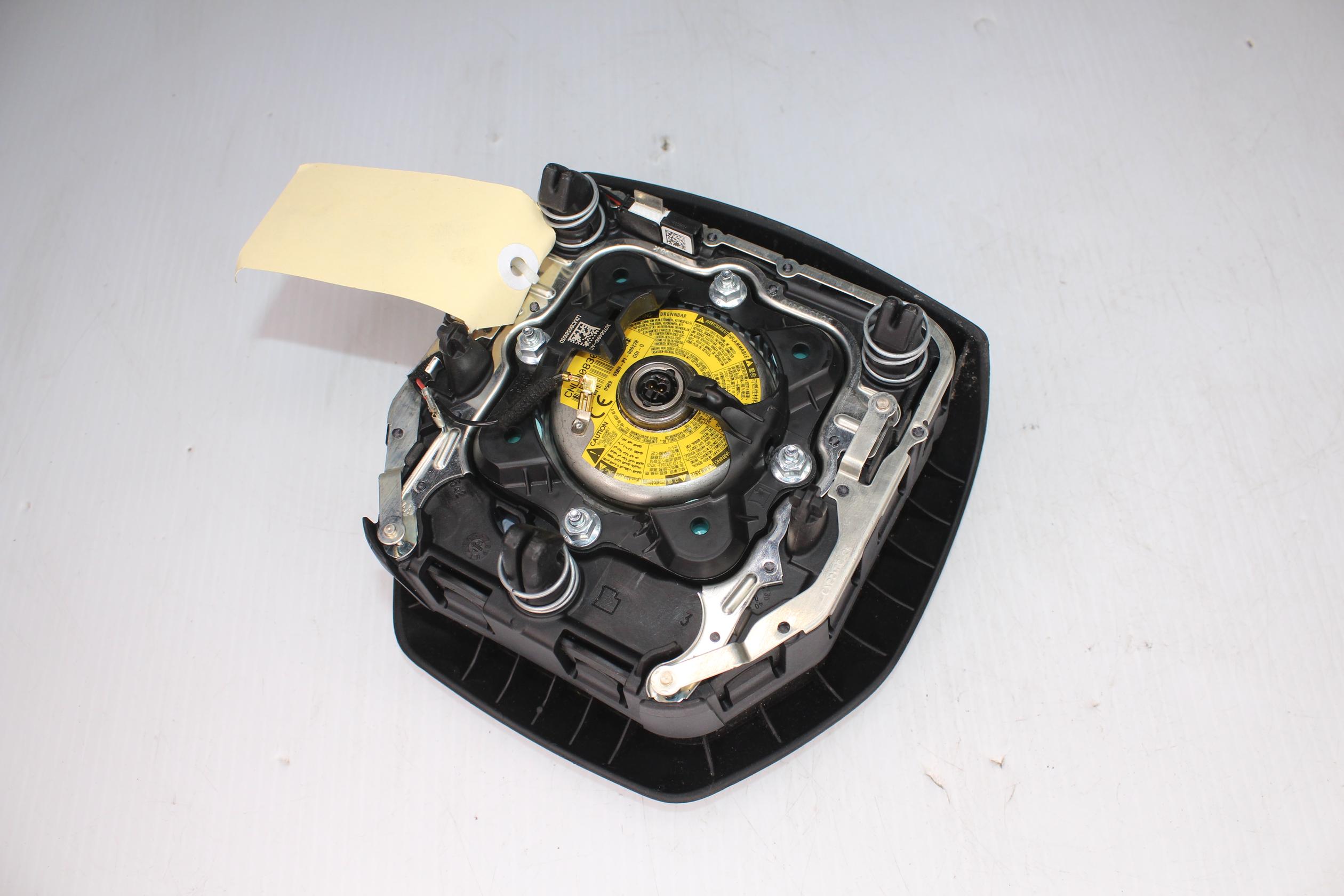 Land Rover Discovery Sport L550 Driver Steering Wheel Airbag LR096021 - Image 6