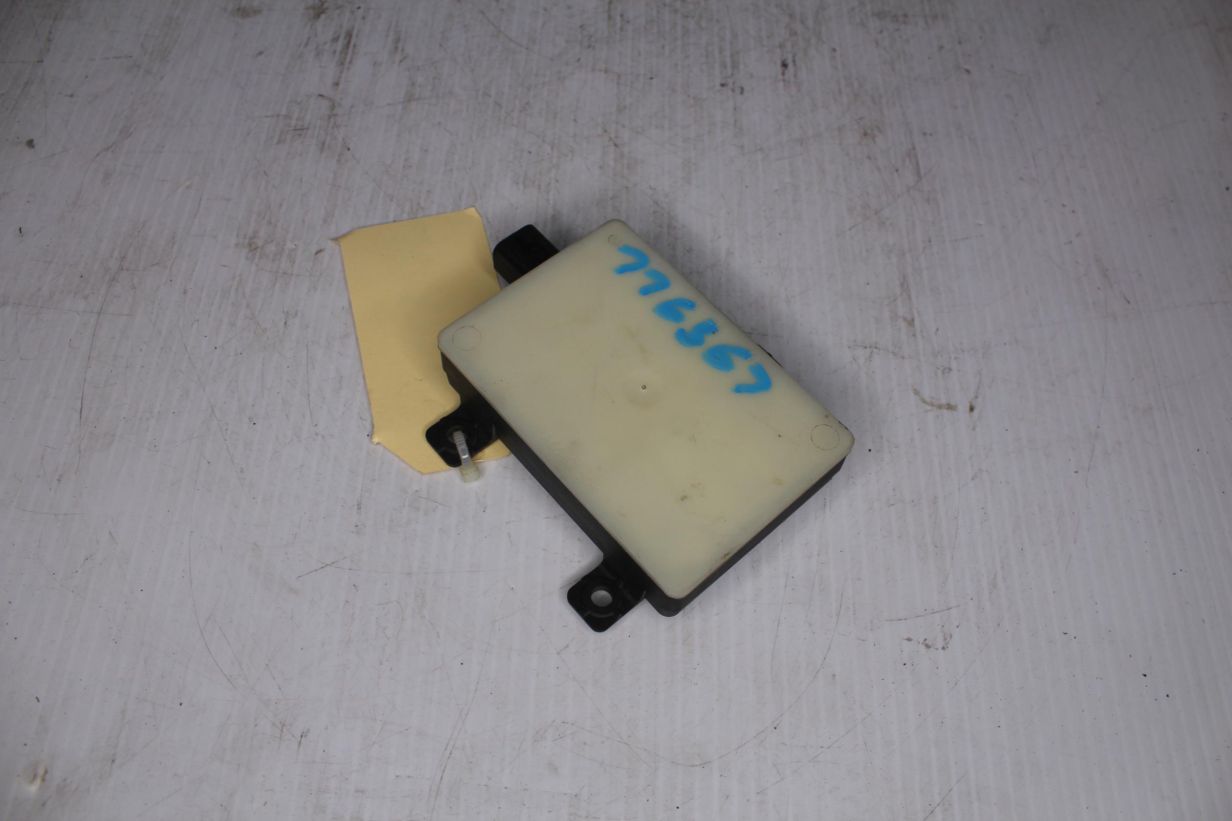 Land Rover Discovery Sport L550 Blind Spot Radar Sensor LR096619, LR127422 - Image 6