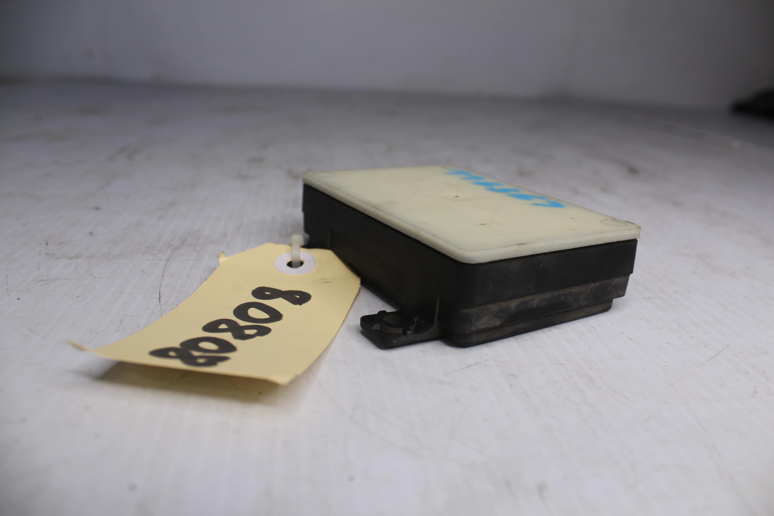 Land Rover Discovery Sport L550 Blind Spot Radar Sensor LR096619, LR127422 - Image 10