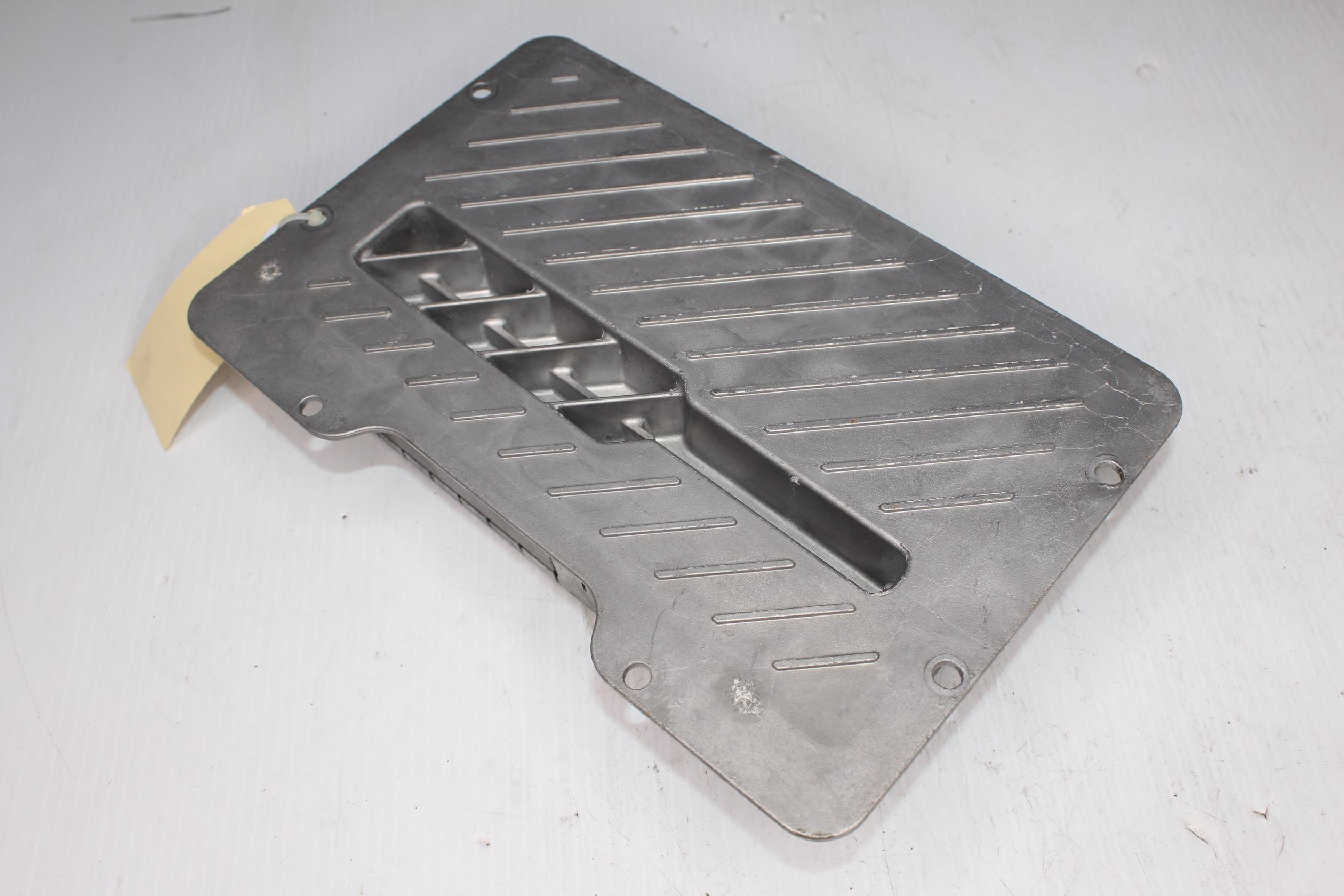Land Rover Velar L560 1280W Premium Amplifier LR081470, HX7319C164CD - Image 9