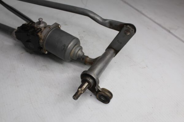 Range Rover Sport L494 Window Wiper Motor Assembly LR069005