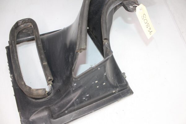 Land Rover L462 Discovery 5 Right RH Air Guide Deflector LR081641, LR126065