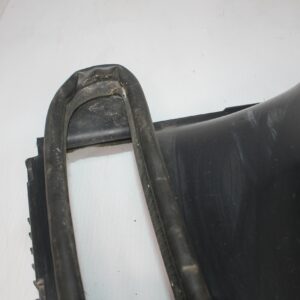 Land Rover L462 Discovery 5 Right RH Air Guide Deflector LR081641, LR126065 - Image 5